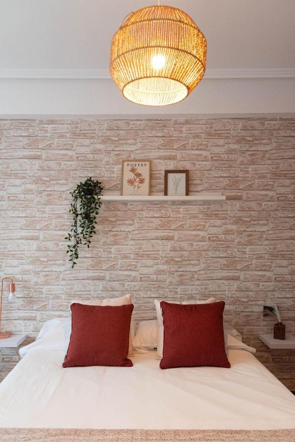 Amplia Vivienda Con Garaje Daire Vigo Dış mekan fotoğraf