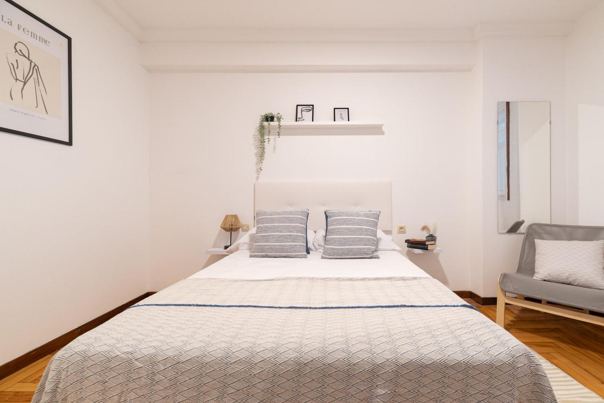 Amplia Vivienda Con Garaje Daire Vigo Dış mekan fotoğraf